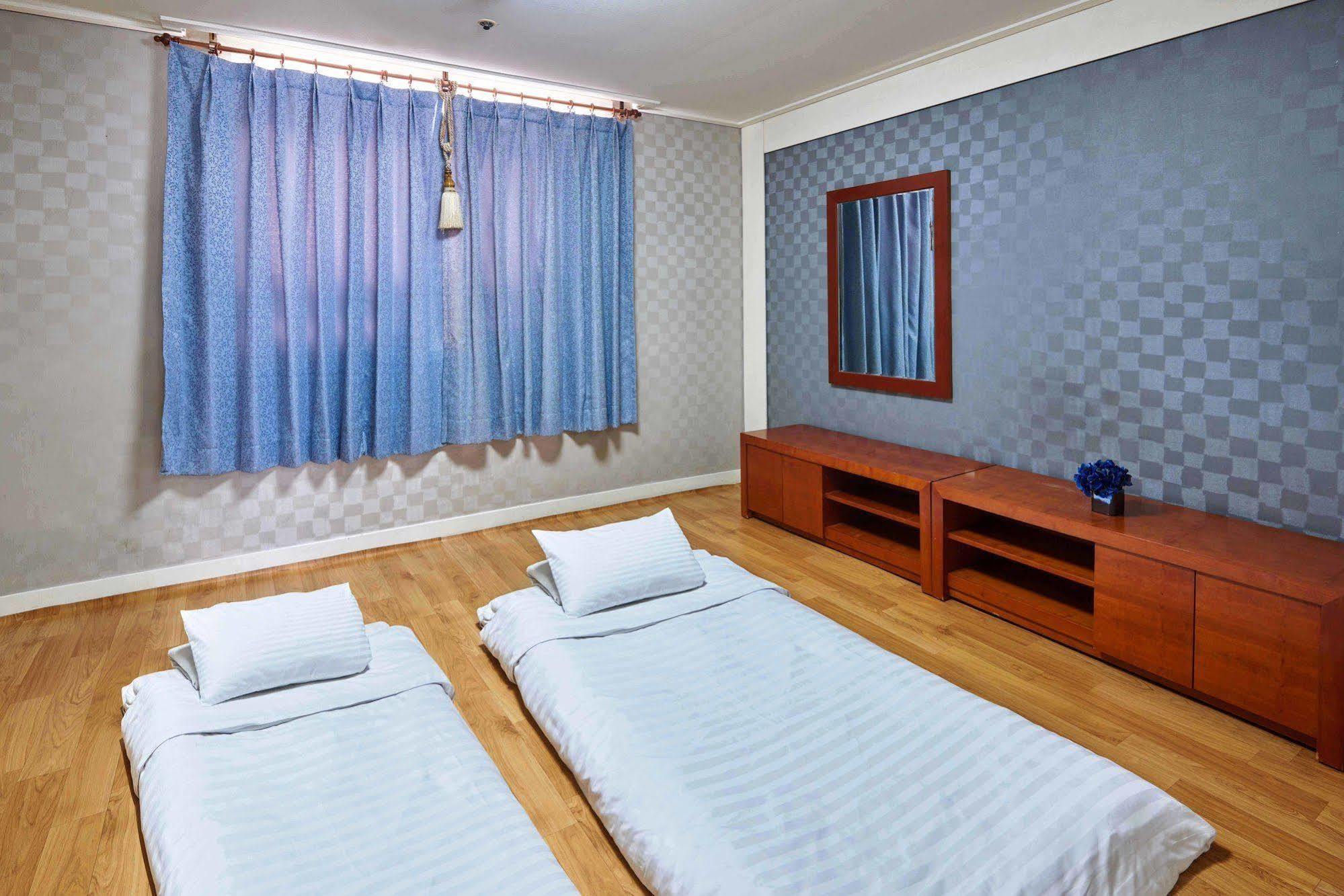 Glory Condo Haeundae Busan Esterno foto